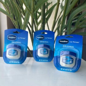 Vaseline Lip Therapy