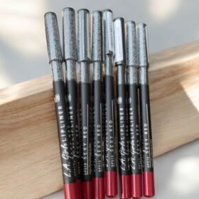 La Girl Cosmetics